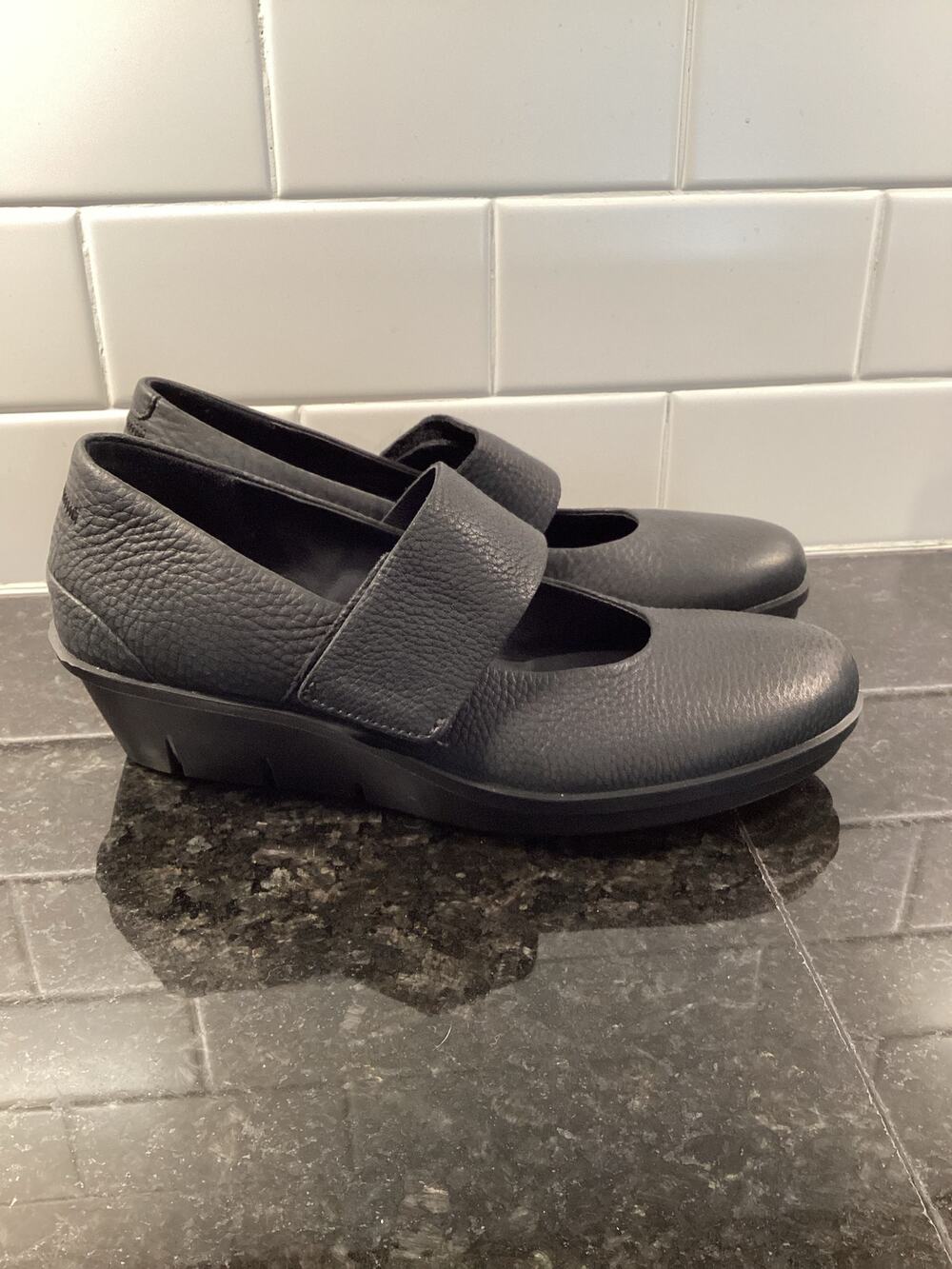 Ecco Women's Skyler 45 Mary Jane Leather Wedge Shoes Comfort Black Size 37